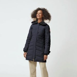 Authentic Women’s Canada Goose Lorette
Size: XS
